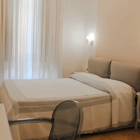 Chic Guest house